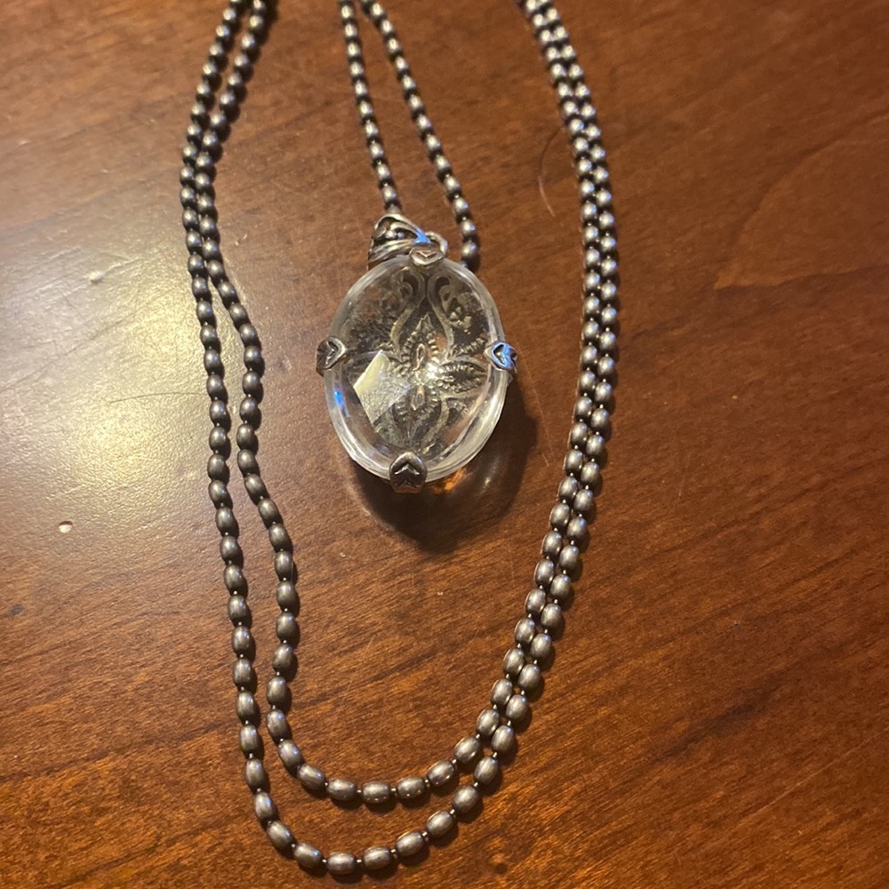 Silpada. S2267 reversible pendant sterling Silver Pendant Necklace - Picture 7 of 8